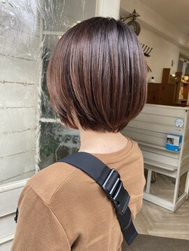 アミュレ(Amule) まるみのある収まりやすいショートボブ世田谷人気美容室