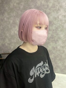 リル 溝の口(LiL) ホワイトピンク×ボブ/ブリーチ/ダブルカラー/レイヤーカット