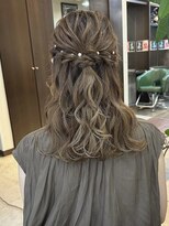 ラフィット(lafit)&nbsp;［YUUKI］ハーフアップ