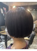 ショートボブ