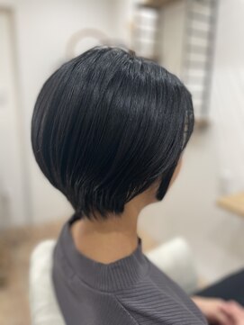 ミリ(Milli) くびれショート