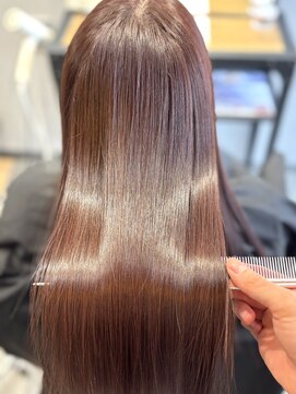 エスト 小倉(est) ブラウンカラー/プレミアム髪質改善トリートメント/ロング