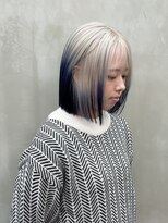 サロウィン 広島(SALOWIN)&nbsp;【五十嵐】ホワイト×ネイビー　ルーツカラー