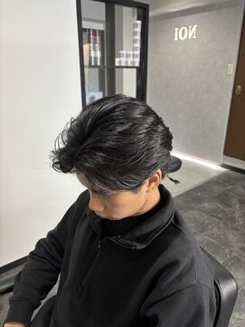 ノイ(NOI) メンズカットメンズパーマフェザーパーマショートフェザー札幌