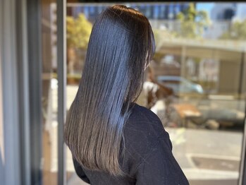 サルファ ヘアデザイン 名古屋 丸の内(S.ALPHA HAIR DESIGN)の写真/髪のお悩みに合わせた髪質改善トリートメントで、自然な艶とまとまりのある美しい髪へ