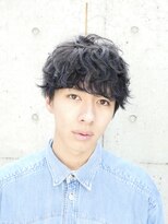 フィフス(fifth) フェザーマッシュ 黒髪 束感 ニュアンスパーマ