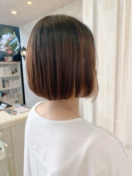 キャアリー(Caary) 福山市美容室Caary人気 ミニボブさらさらストレート
