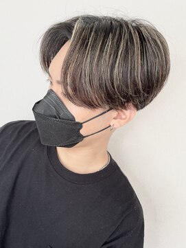 スキル(SKILL) センターパート ハイライト 前下がり