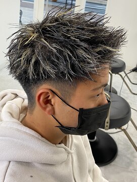 エルマーク(L-MARK) アップバングツーブロックバーバーフェードツイストメッシュ