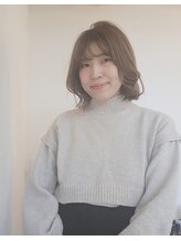 ハピリー(happily)&nbsp;stylist MOMOKA