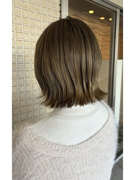 ヘアサロン アプリ(hair salon APPLI) 切りっぱなしミルクティーベージュ♪