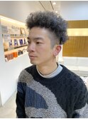 【メンズ】ハードパーマ×ブルーハイライト
