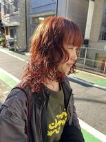 パーマとオレンジ