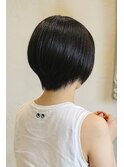 涼しげなショートボブ
