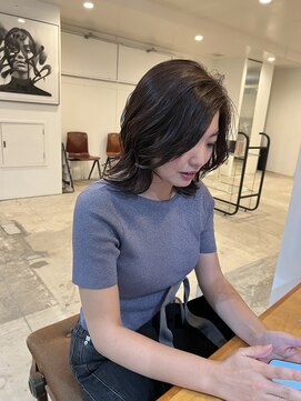 アンバー(AMBER) セミロングカットカラー