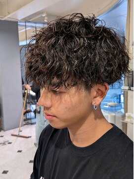 パール(PEAR+L) Spiral x Shadow Perm