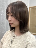 シベルバレー 横浜(sibell)&nbsp;20代30代切りっぱなしボブタッセルボブ顔周りレイヤーオリーブ