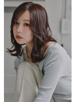 フィス(Fe's)&nbsp;柔らかく揺れるくびれミディ