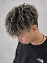 リバード(reverd) ☆ホワイトメッシュカラー&ツイストスパイラルパーマ☆