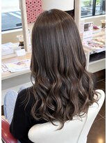 アース 会津若松店(HAIR&MAKE EARTH)&nbsp;ナチュラルブラウンのゆるふわロング
