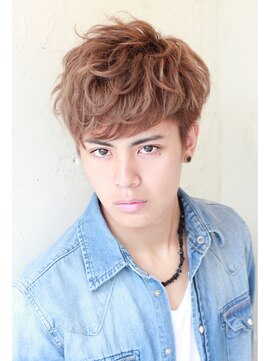 ピチカート(pizzicato) 『ツーブロックショート』×『束感パーマ』