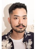 テクノフェードカイゼル髭ウエットショート
