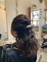 リト(Lit)&nbsp;【大人可愛い】ハーフアップ　ヘアセット　結婚式ヘア　お呼ばれ