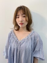 ジョニアンドロージ(Joni & Rougy)&nbsp;韓国スタイルにも◎ウルフカット/くびれ/ベージュカラー