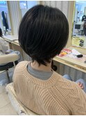 30代40代50代耳かけショート前髪なしハンサムショートカット