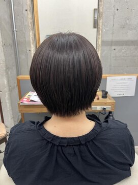 ユッカ エルア 武庫之荘南口(YUCCA elua) エルア角床オススメショートボブ