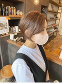 ショートボブ＋インナーカラー