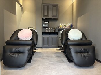 スピカヘアー(Spica hair)の写真/【大阪/生野】リラックスできる空間で贅沢なサロンタイムを♪お一人でもご家族でも通いたくなるサロン＊