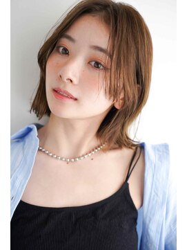 シェル 立川(shell) くびレイヤーエモージュグレージュカラーくびれショート【立川】