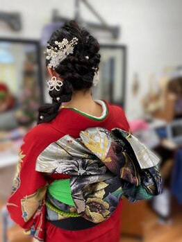 蘭美容室の写真/【2026年成人式着付けも承り中】大切な日は特別な着物に合う華やかなヘアスタイルで素敵な思い出を＊