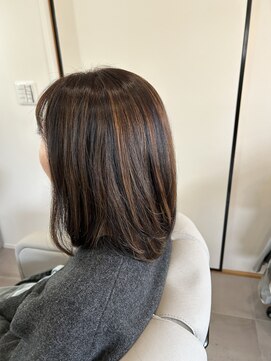 フリー(free) 伸ばしていくセミロング