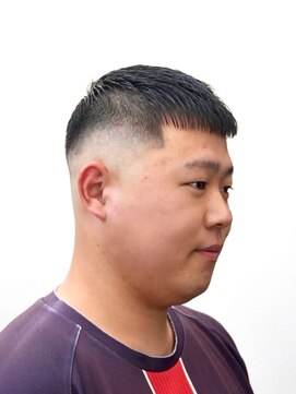 アストロ(ASTRO) 王道クロップ×ハイフェードスタイル清潔感短髪メンズスタイル