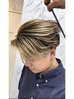 エル(EL by green)&nbsp;【SHIN】明るめバレイヤージュ