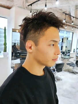 エイス 梅田 中津(Ace) ツイストパーマ ハイライトカラー