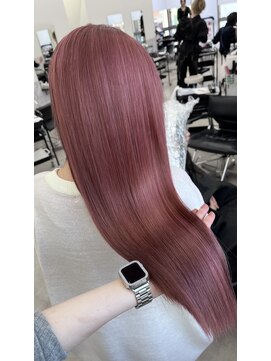 エゴル ナゴヤサカエ(ENGOL NAGOYA SAKAE) デザイン複雑履歴から作るピンクカラー