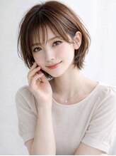リリアーナ(LILIANA)&nbsp;池袋 くびれショート 大人ショート フレンチバング アッシュ