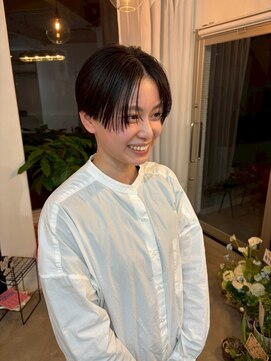 リリー(Lilly) ミニボブ