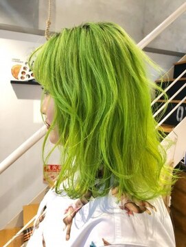 ジーナ(XENA) ライムイエロー