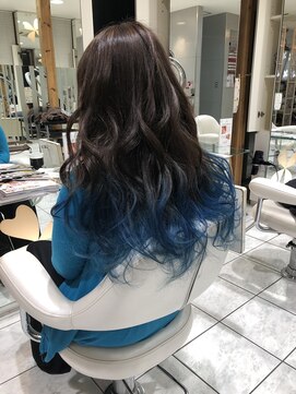 ル クール 宮内店(Le Coeur) ブルーグラデーション