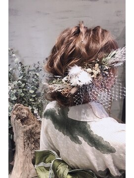 ヘアメイクサロン シャルメ(Hair Make Salon CHARMER) 和服にも人気のルーズシニヨン