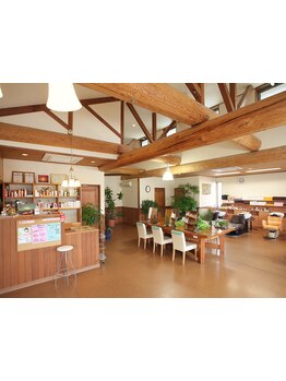 《木のぬくもりが癒しのアットホームサロン》家事や育児で毎日忙しいママにオススメ☆お子様とのご来店も◎
