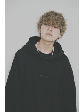 ジゼル(gisele) （石川）くせ毛風マッシュ