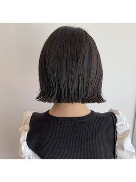 美容室 アイディー i-dee ぷつんとボブ