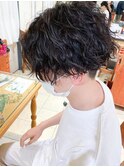 王道前下がりツイストスパイラルパーマ【横浜】
