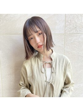 ジジ 代々木(Gigi) 簡単スタイリングヘア　ぱつっときりっぱなしボブ