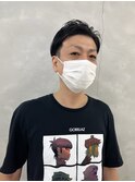 センターパートマッシュ